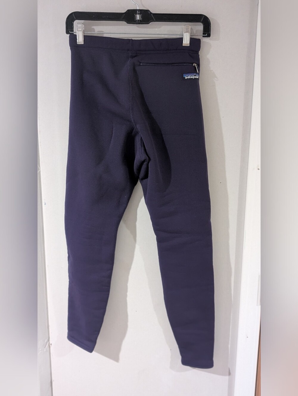 Patagonia Purple Thermal Leggings with Zip Pocket